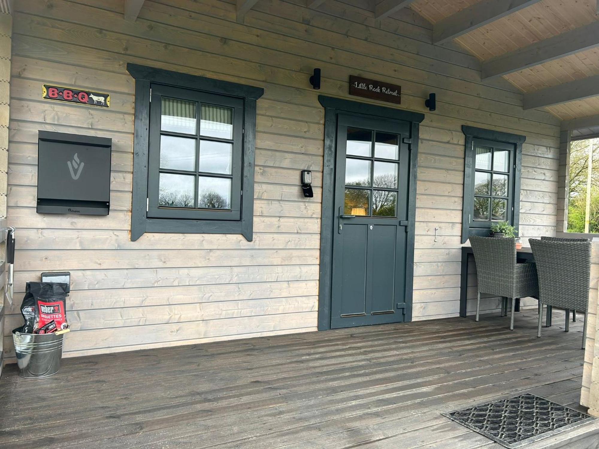Little Rock Retreat Log Cabin With Hot Tub Castletown Gheoghegan Dış mekan fotoğraf